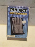 CLASSIC BLACK PIN ART