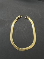 10k Gold 5mm Wide Herringbone Bracelet