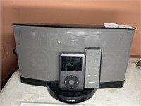 Bose sound dock and Ipod