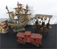 3 miniatures vintages; wagon, voilier, charriot