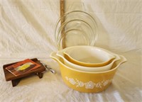 Pyrex Nesting Bowls Ovenware w/ Lids, Cheese