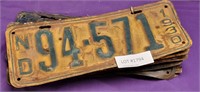 APPROX 8 VTG 1930'S NORTH DAKOTA LICENSE PLATES