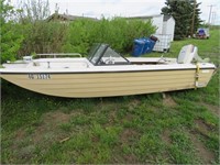 14' Seaswirl Fiberglass Boat, (no trailer)