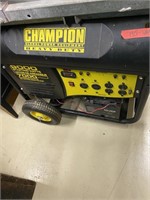 Champion Heavy Duty gas generator
