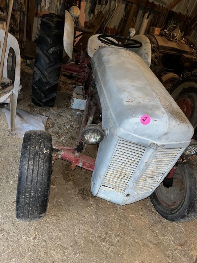 Ferguson 30 Tractor w/New Battery