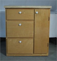 Plywood Rolling Island - 3 drawers / 1 door