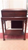 Chippendale Box on Stand