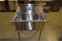 3 Compartment Sink w/Faucet 10" x 20" Tubs