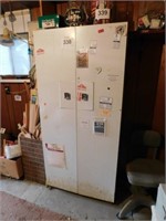 Vintage white metal cabinet, 30x67x15