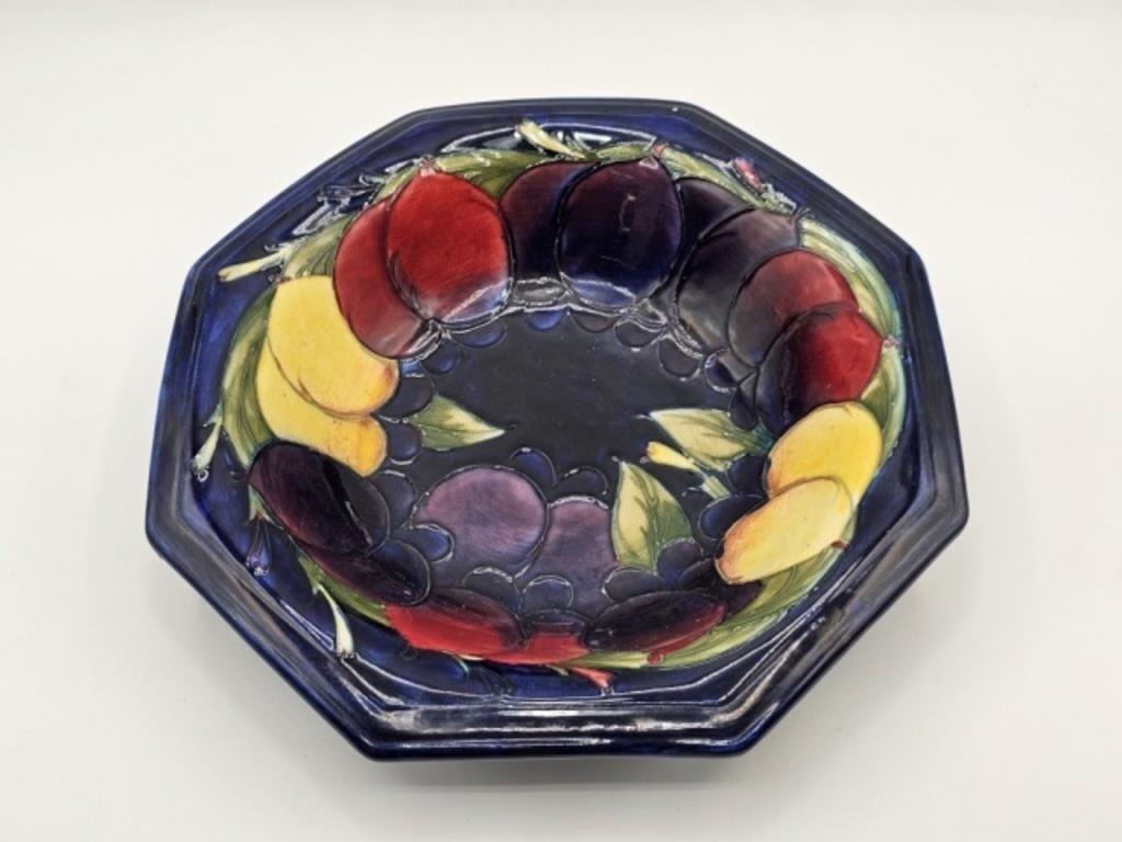 MOORCROFT WISTERIA OGTAGONAL FRUIT BOWL - 10.5"