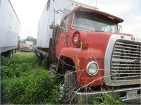 Ford 8000 Custom Cab Tri-Axle Flatbed Truck,