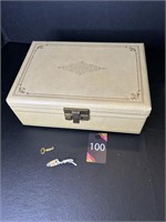 Vintage Musical Jewelry Box 10"x7"x3.5"H