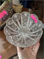 FINE CUT CRYSTAL BOWL