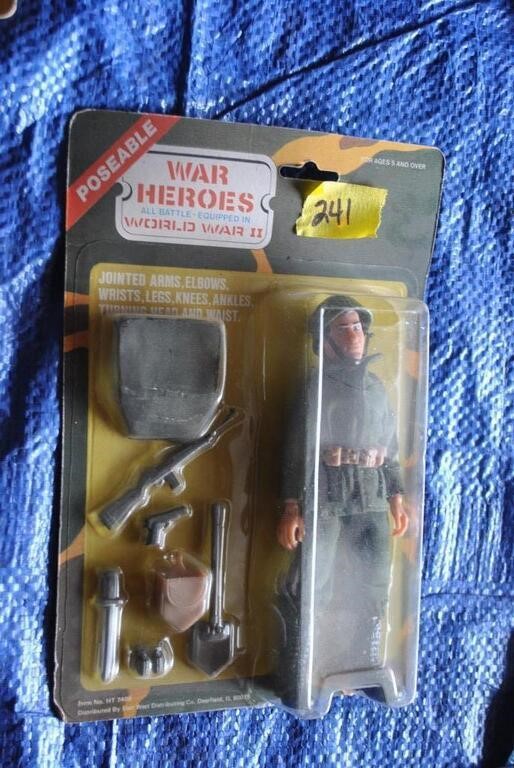 poseable war heroes ww2 doll new in box