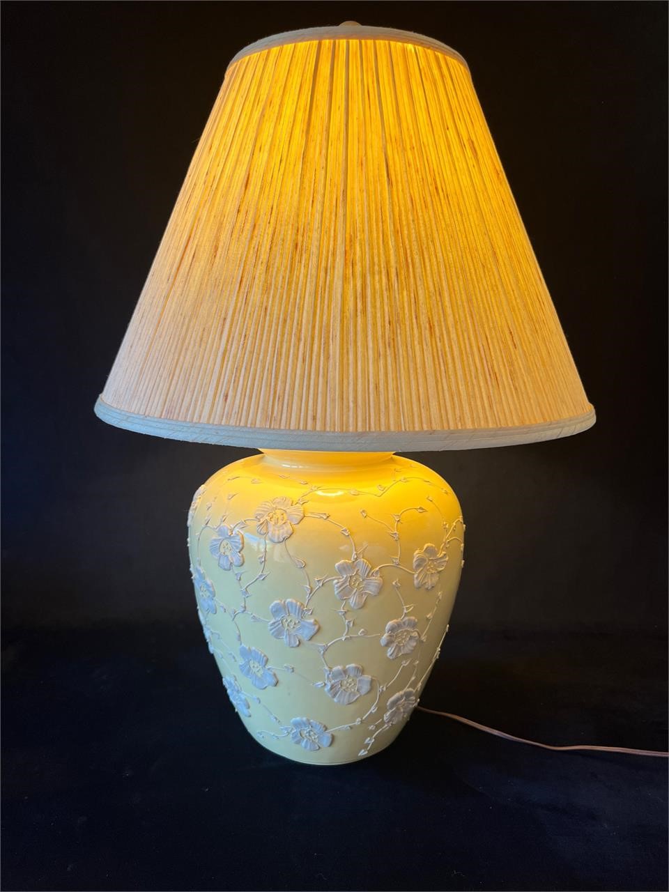 MCM Yellow Floral Icing Lamp