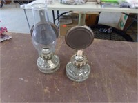 2 Reflector oil lamps