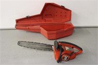 HOMELITE SUPER 2 CHAINSAW INCLUDES CASE AND