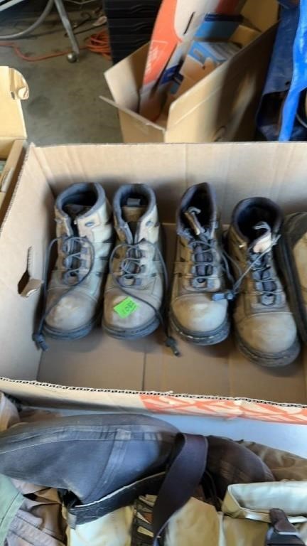 BX W/ 3 PR OF HIKING BOOTS, SIZE 9