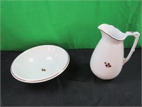 Tea Leaf Wash Basin & Pitcher