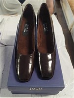 Stuart Weitzman - (Size 8) Shoes