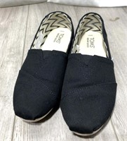 Toms Ladies Shoe Size 7