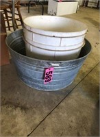 Large galvanized tub & (2) large plastic buckets