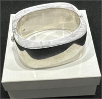950 Silver Bangle with Stone