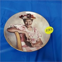 MINNIE PEARL COLLECTORS PLATE