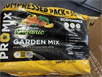 20lb PRO-MIX Premium Organic Garden Mix B106