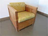 Chair w/ Wooden Arms Removable Cushions