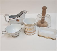 Vintage Assortment of Devine Kitchen Ware