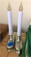 Set of 2 battery operated candles