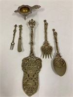 Decorative brass utensils made in Italy.