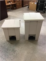 Rubbermaid Trashcans Lot of 2 with Foot Pedal