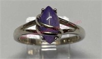 Sterling silver purple stone ring sz 8 (2.5g)