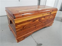 Cedar chest; 46"x20"x22" high