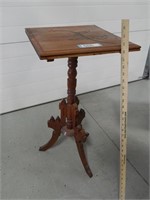 Wood plant stand approx. 32" high