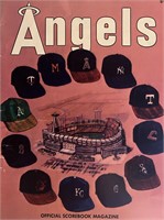 California Angels 1972 Scorebook Magazine. 8x11 in