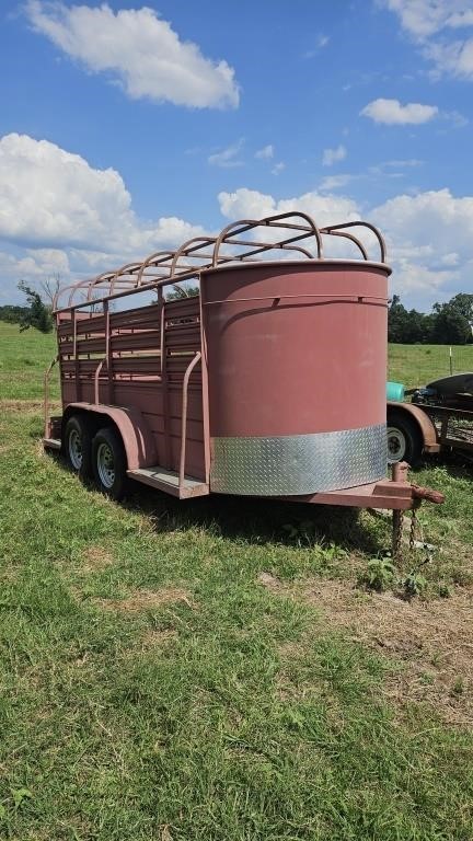 Bumper pull stock trailer new tire lights work