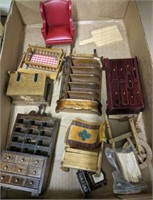 TRAY OF DOLL HOUSE FURNITURE
