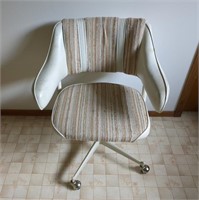 Office Chair - Measures 24.5" W x 27" L x 31" T,