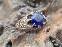 Antique 10k Gold & Blue Stone Ring