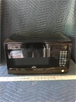 Rival Microwave 900 Watts Works