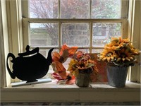 TEA POT SILHOUETTE, ARTIFICIAL SUNFLOWERS,