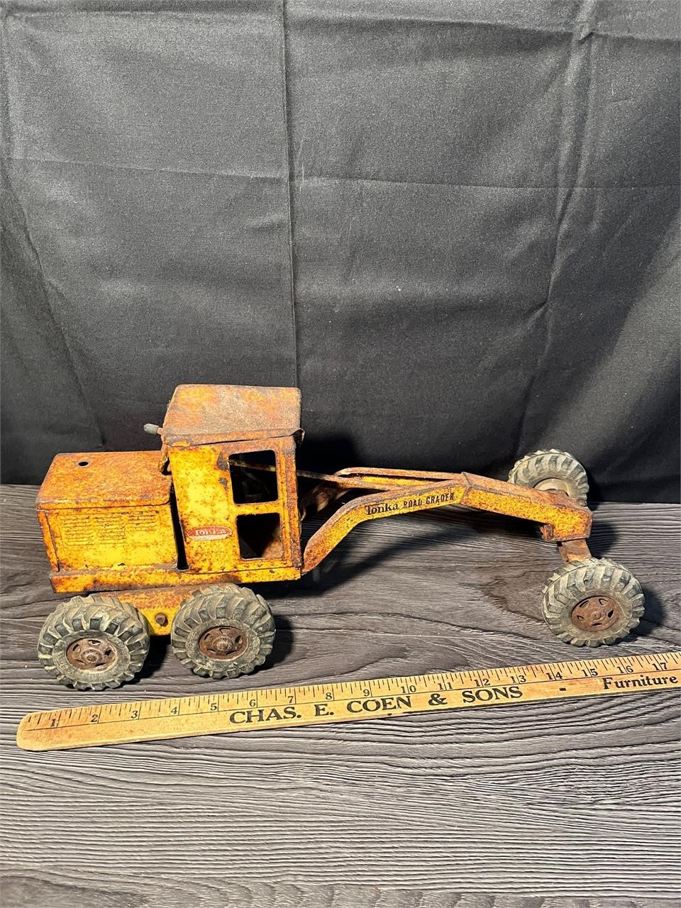 Estate Treasures Online Auction May 18th, 2024