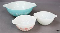 Vintage Pyrex Mixing Bowls / 3 pc