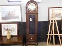 GRANDFATHER CLOCK  UNTESTED