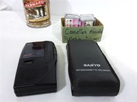 2 enregistreurs cassettes, Sanyo et GE