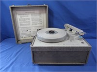 Newcome Portable Record Player