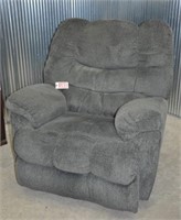 Upholstered pewter cloth rocker / recliner
